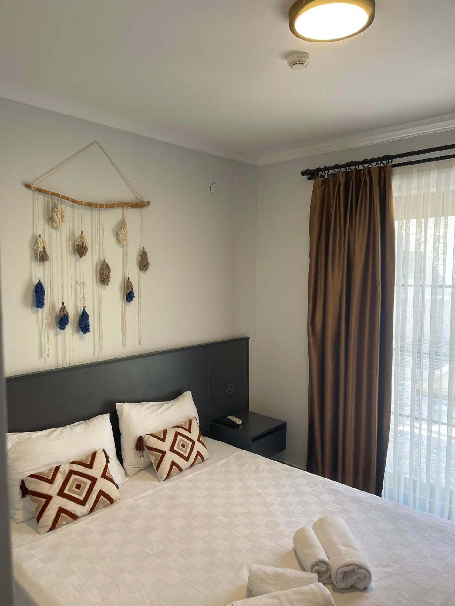 Mara Koeyici Bed & Breakfast Çeşme Eksteriør bilde