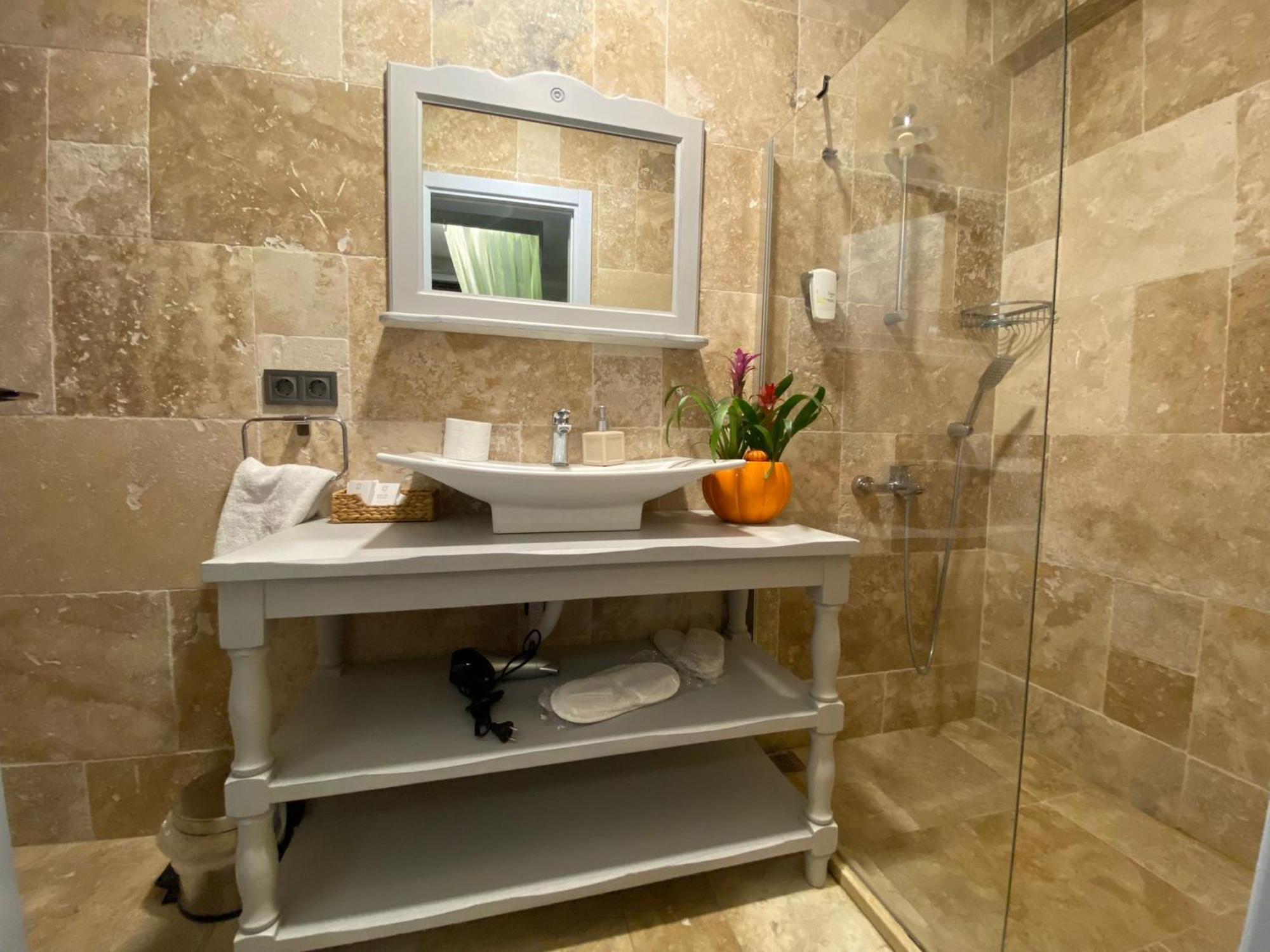 Mara Koeyici Bed & Breakfast Çeşme Eksteriør bilde